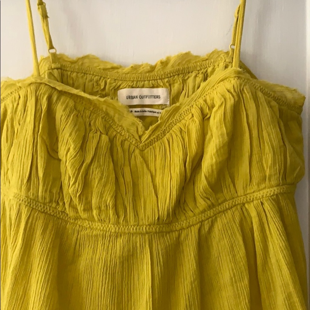 NWT urban outfitters ruffled tank - Picture 2 of 5